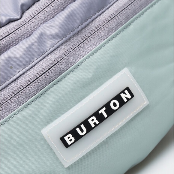 Authentic Burton Nerka Hip Pack (Fanny Pack) in grey and neon green - Picture 2 of 8
